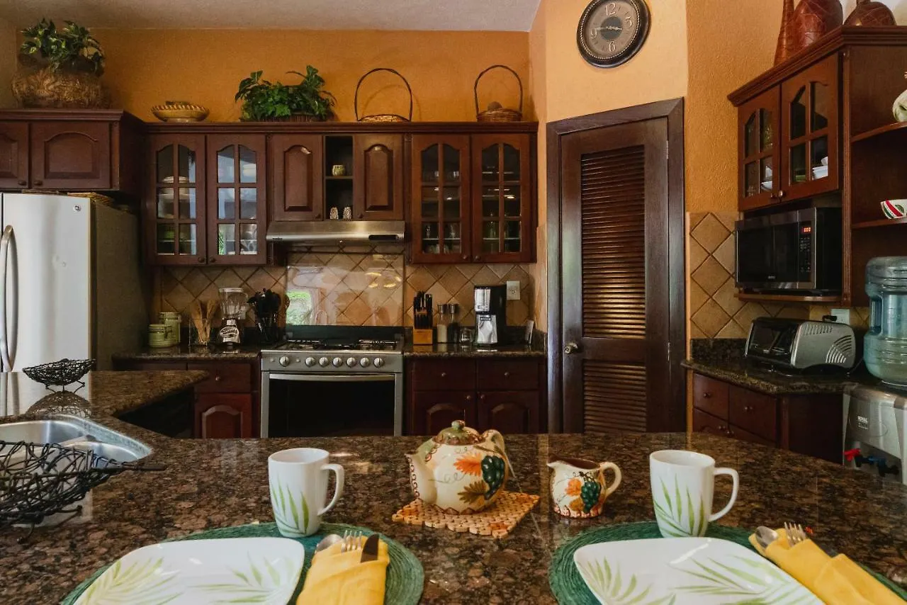 Casa Cascada - 3 Bdrm House For 6, Close To The Beach Playa del Carmen México
