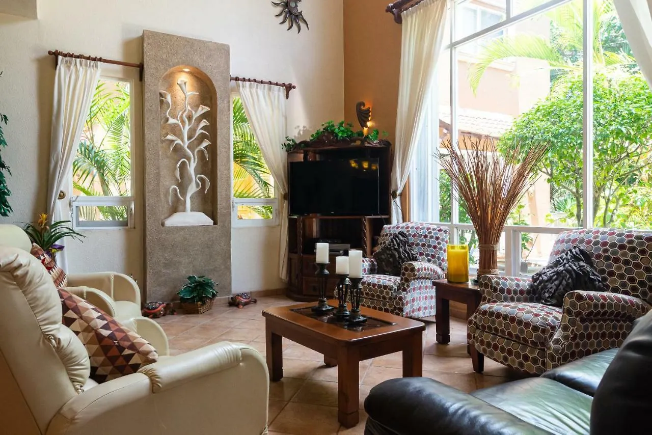 Casa Cascada - 3 Bdrm House For 6, Close To The Beach 신데 델 카르멘